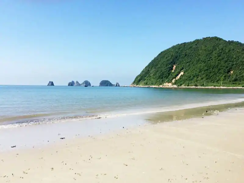 Ngoc Vung Beach