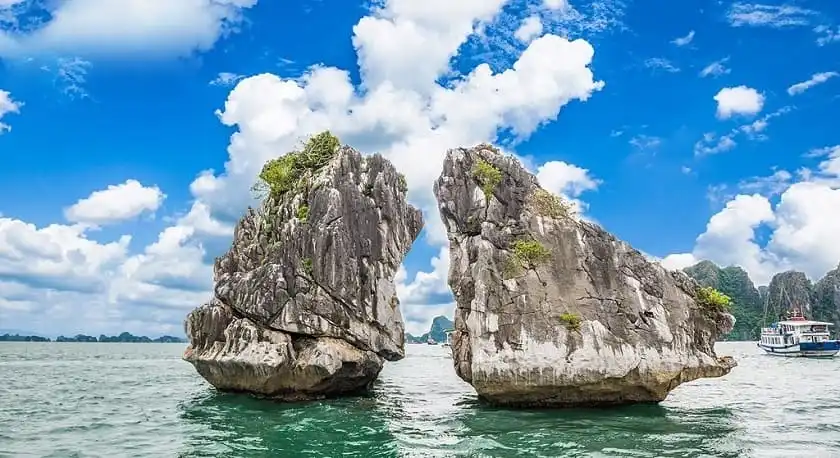 Cock Fighting islet in Halong Bay