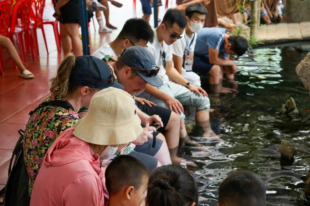 Fish Foot Massage in Viet Hai Village