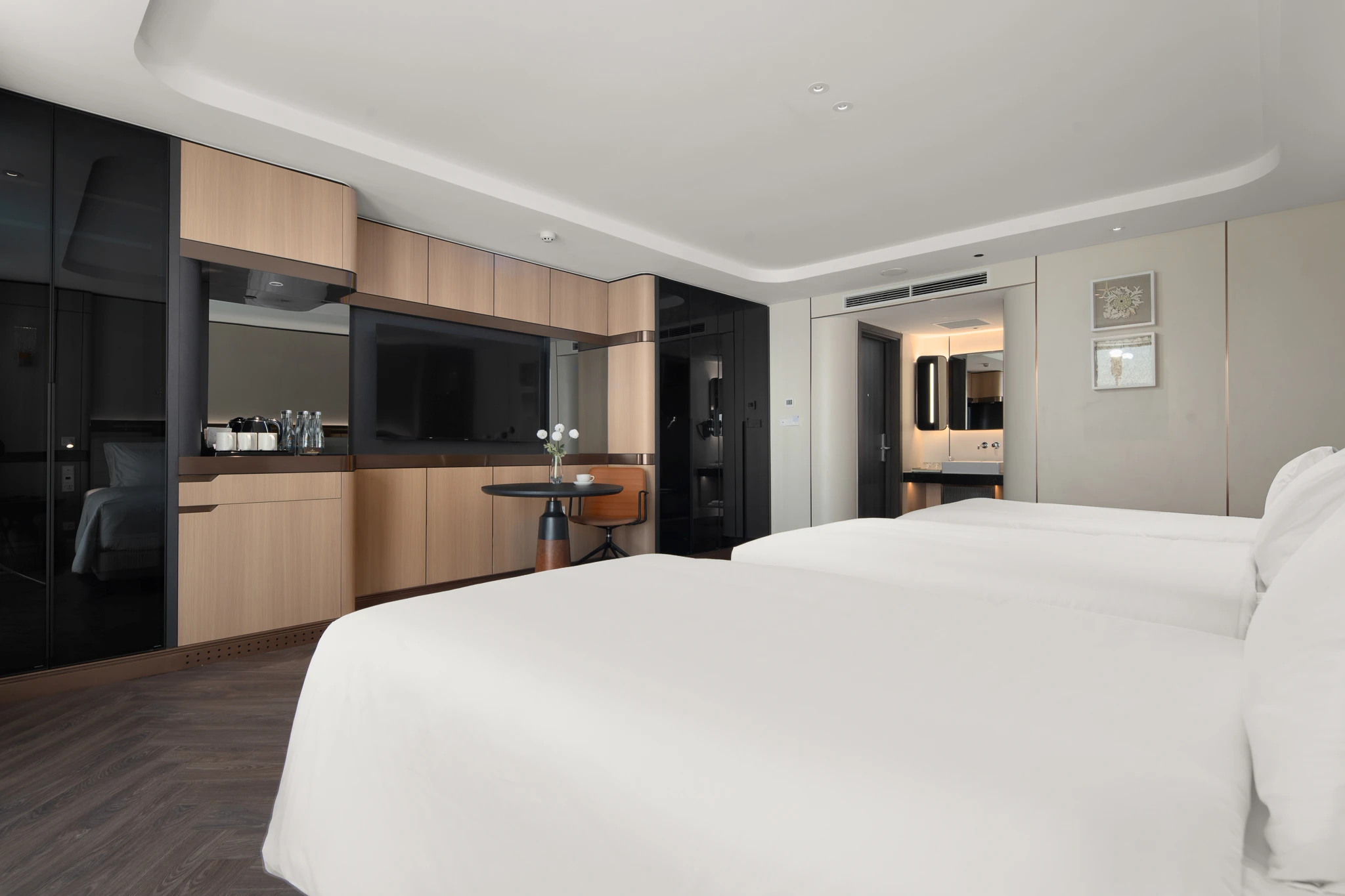 Ocean Triple Suite 3