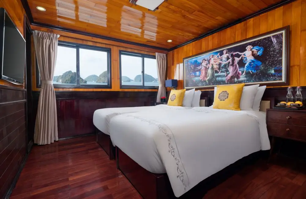 Deluxe Twin Cabin