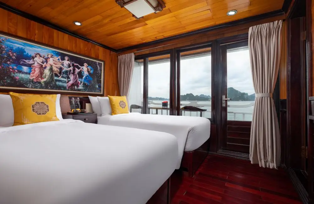 Executive Balcony Twin Cabin