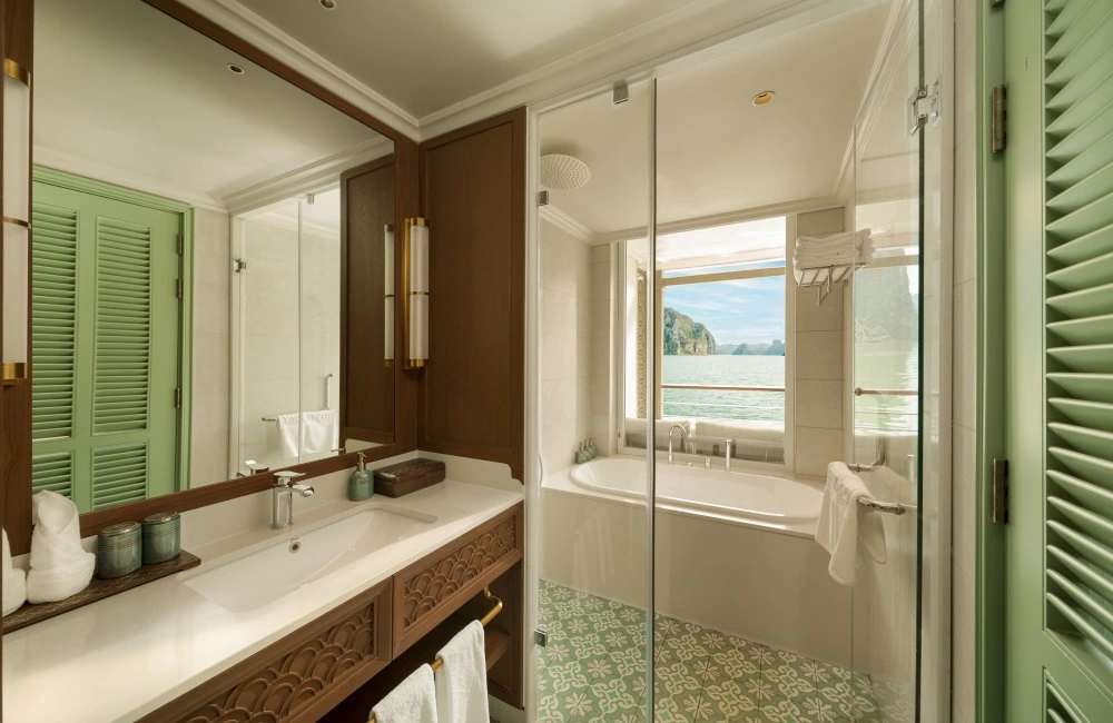 Bathroom with Ocean view bathtub