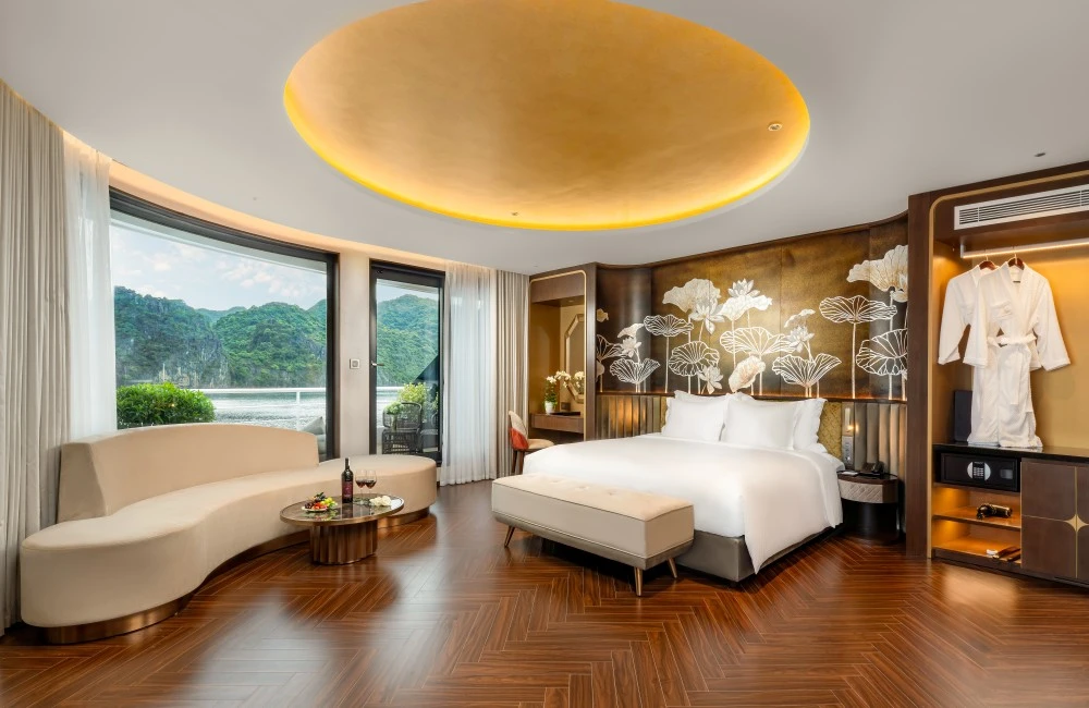 Captain Suite 1
