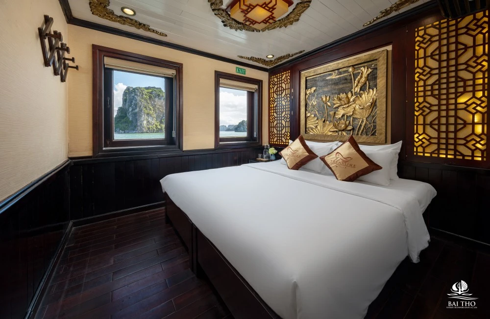 Deluxe Ocean View Cabin
