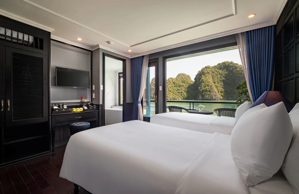 Senior Suite with Twin Bed