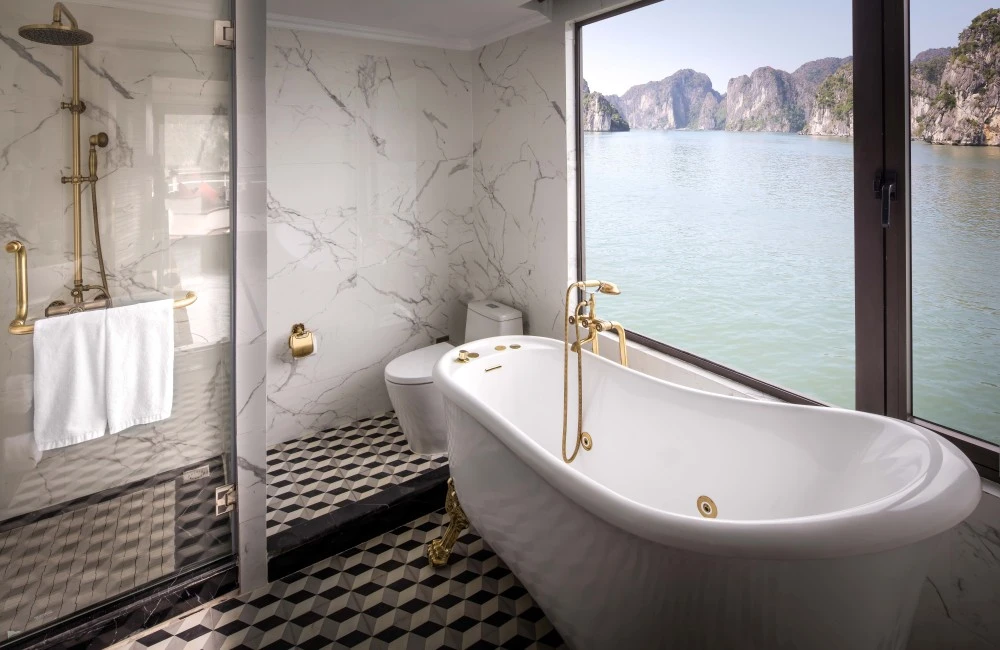 Bathroom with Bay view