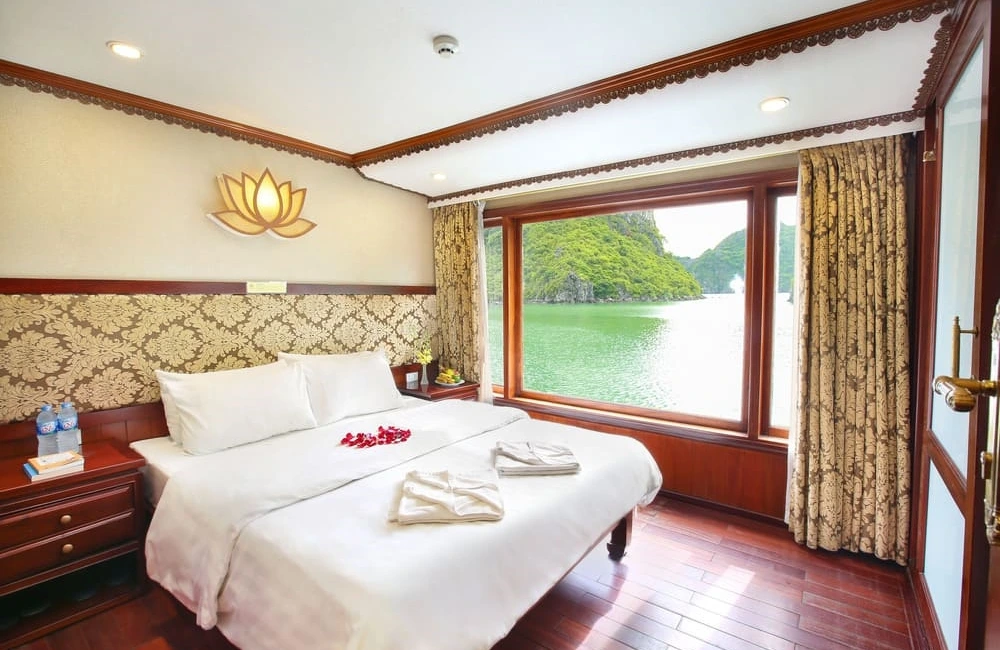 Deluxe Cabin