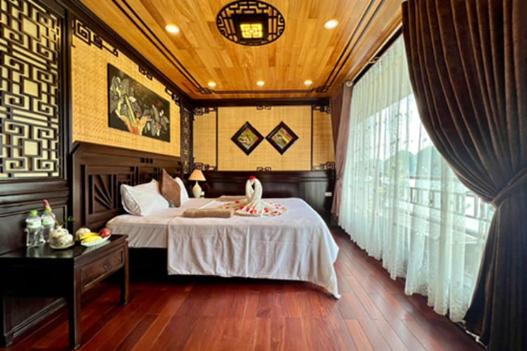 Deluxe Balcony Cabin