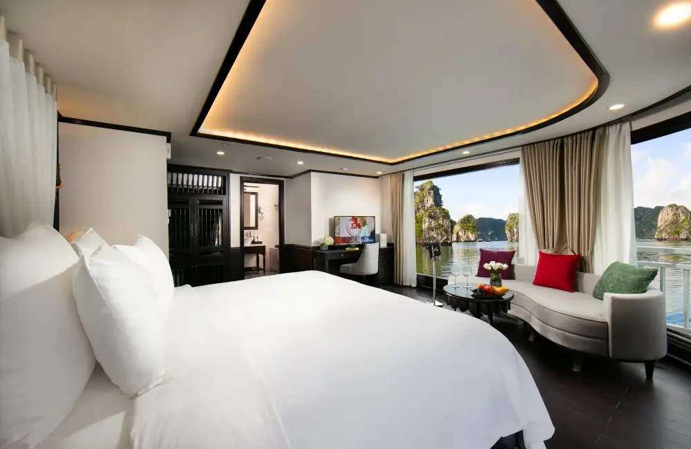 Royal Suite 2