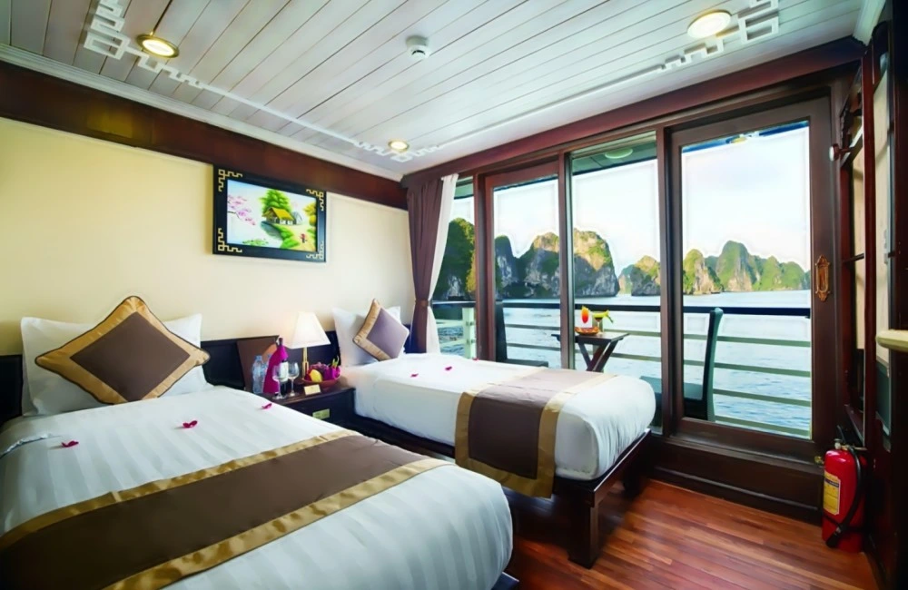 Executive Cabin with twin bed