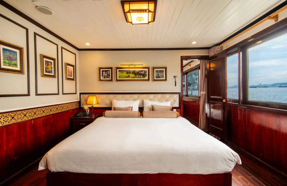 Connecting Cabin