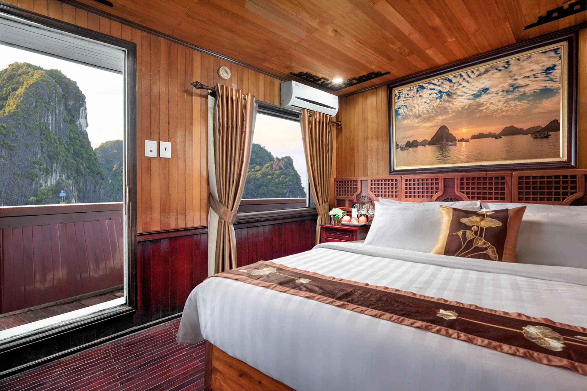 Deluxe Cabin 