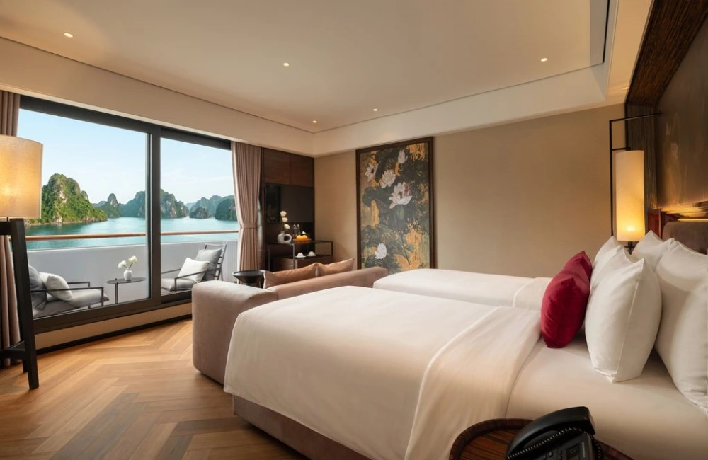 Suite Balcony Cabin with Twin Bed