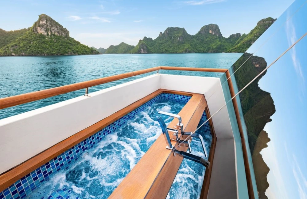 Bay View Jacuzzi