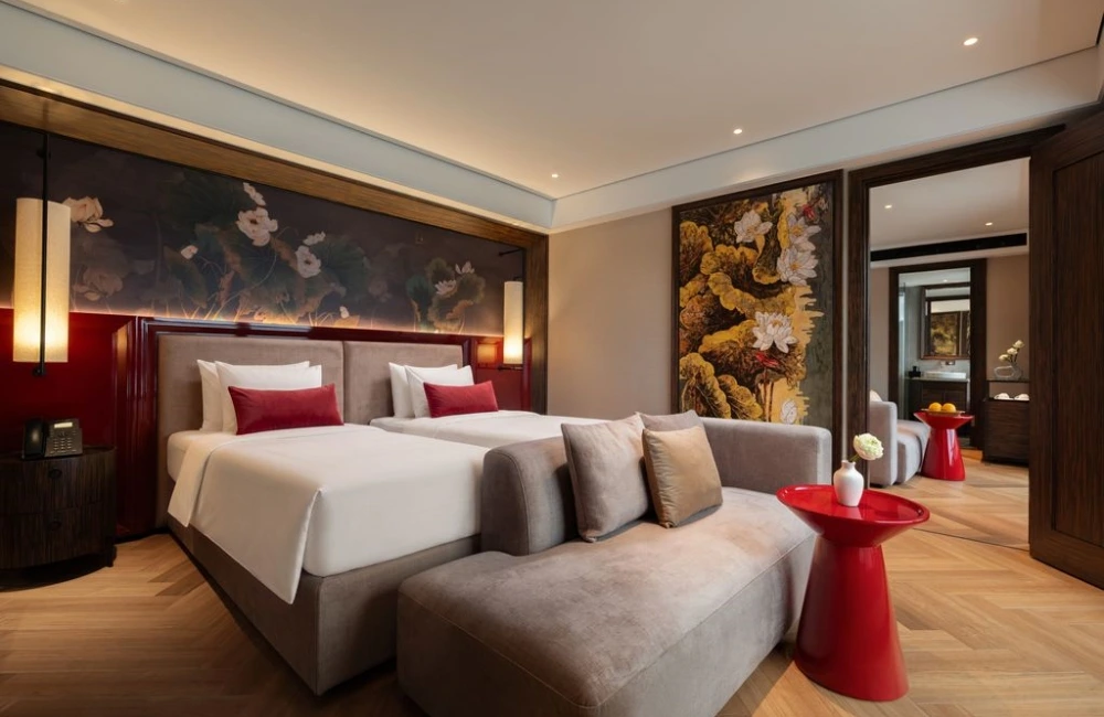 Suite Connecting
