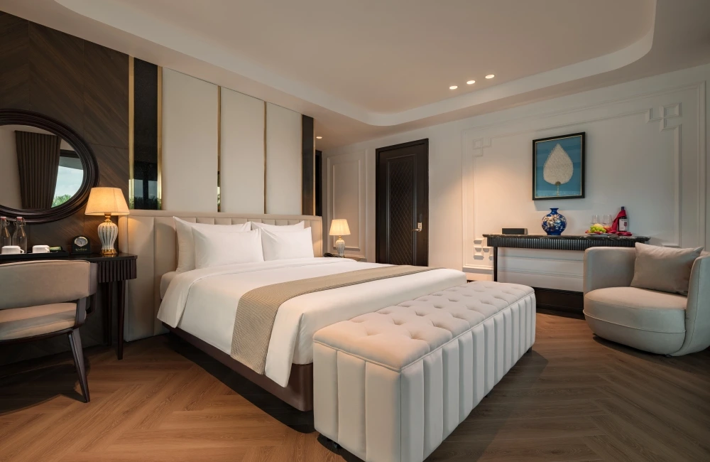 Moon suite