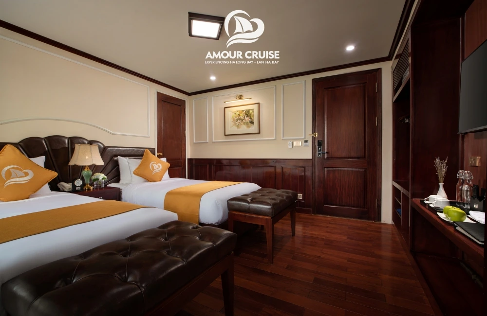 Senior Suite with Twin Bed