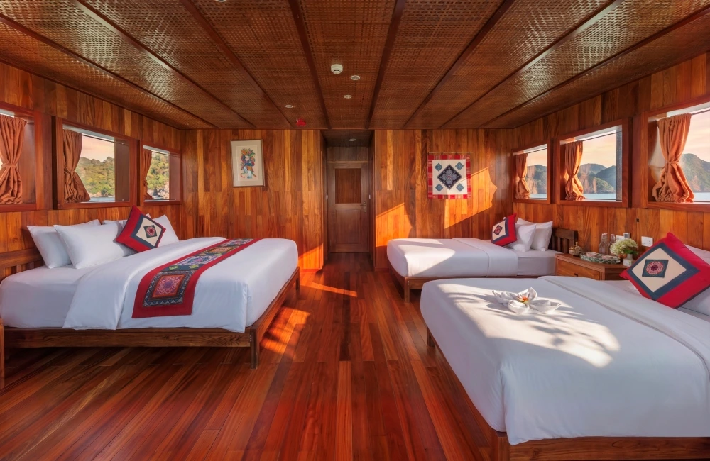 Deluxe Cabin 2