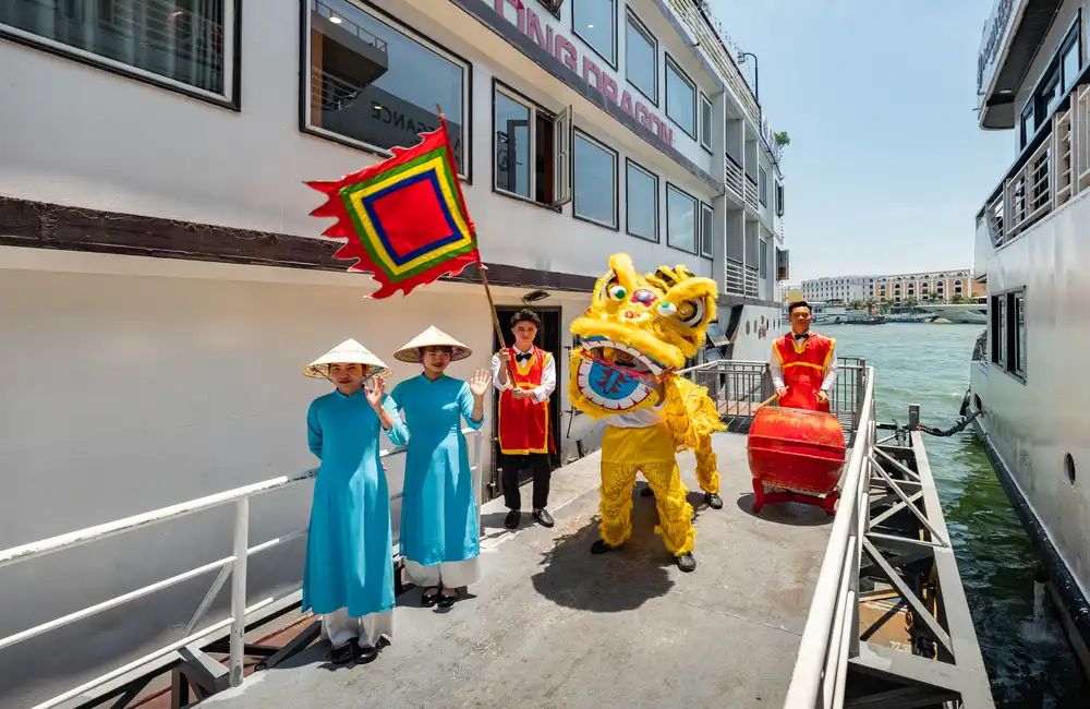 Artist performing traditional art at cruise entrance