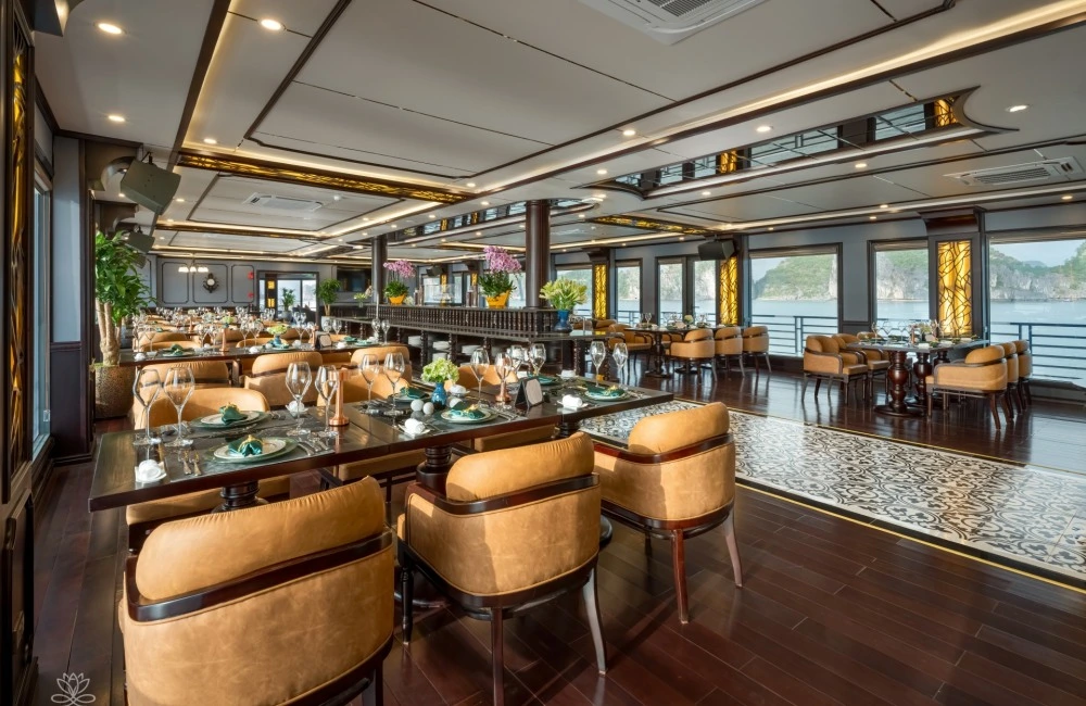 Indoor restaurant