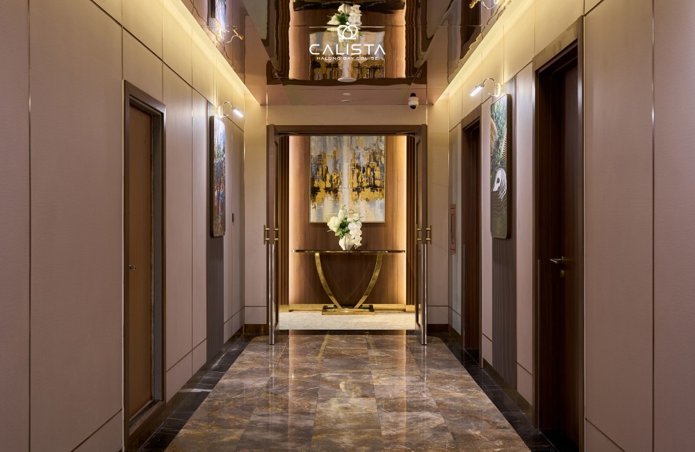 Cruise Decor