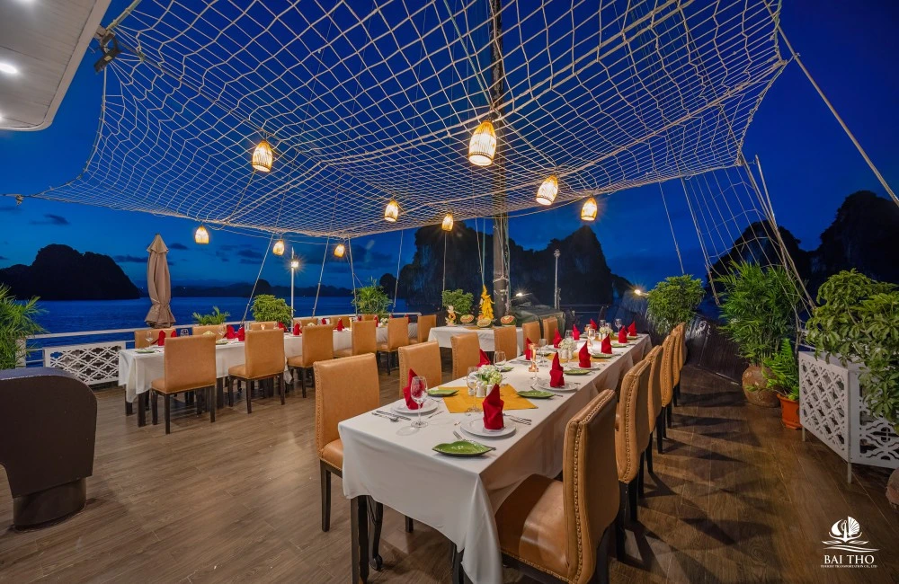 Outdoor Restaurant