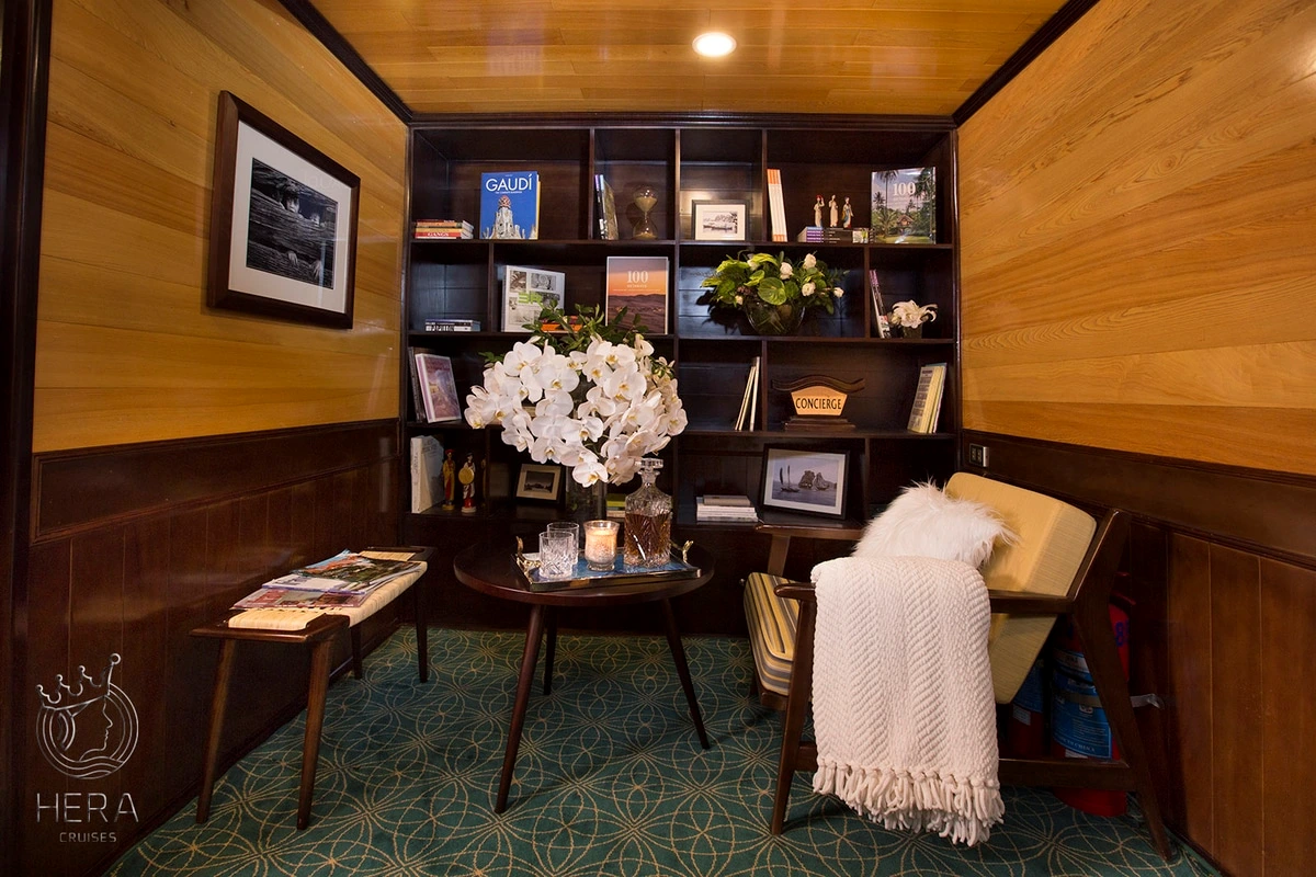 Seating corner