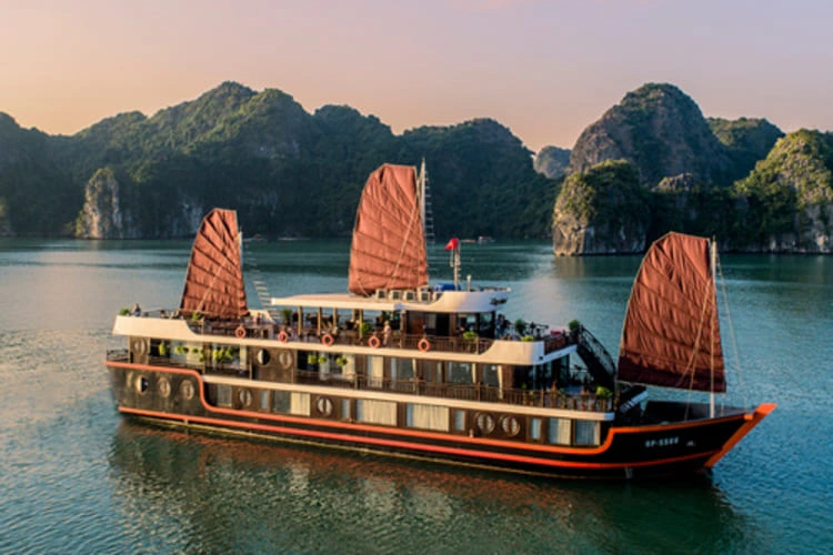 Cozy Boutique Cruise Cat Ba Island