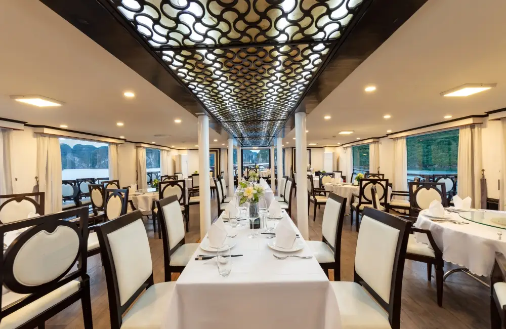Cruise Restaurant