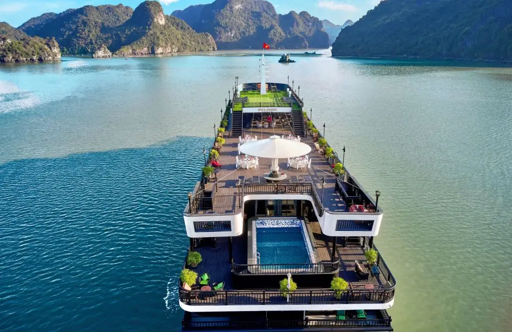 Cruise Deck