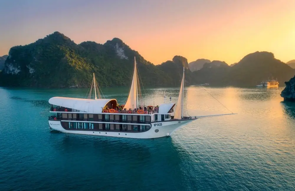 Sena Cruise Halong Bay