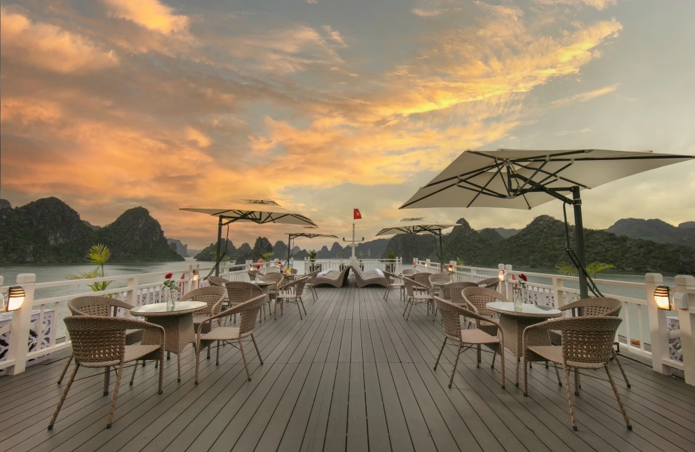 Sundeck