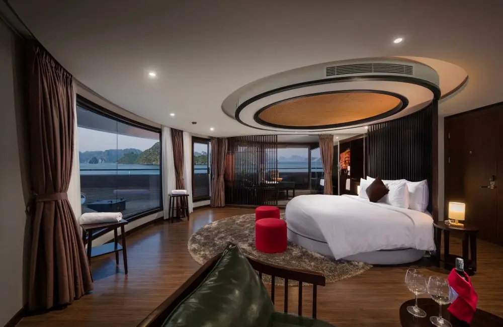 Cruise Cabin