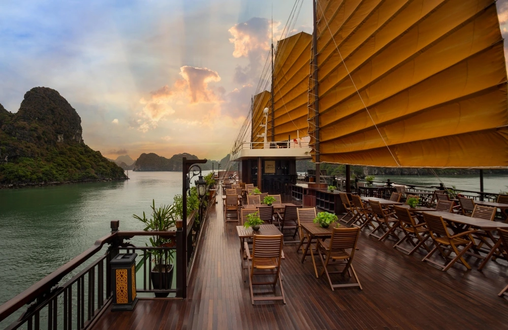 Sundeck