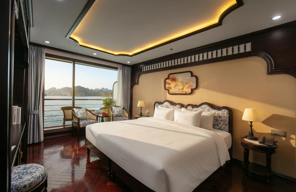 Cruise Cabin