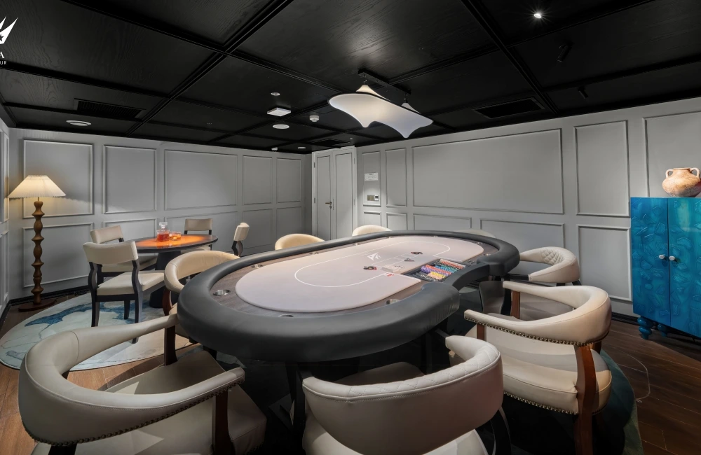 Poker Room