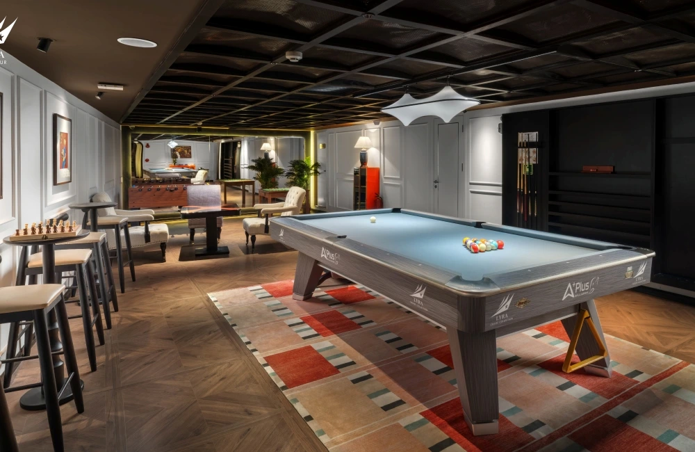 Entertainment Room 1