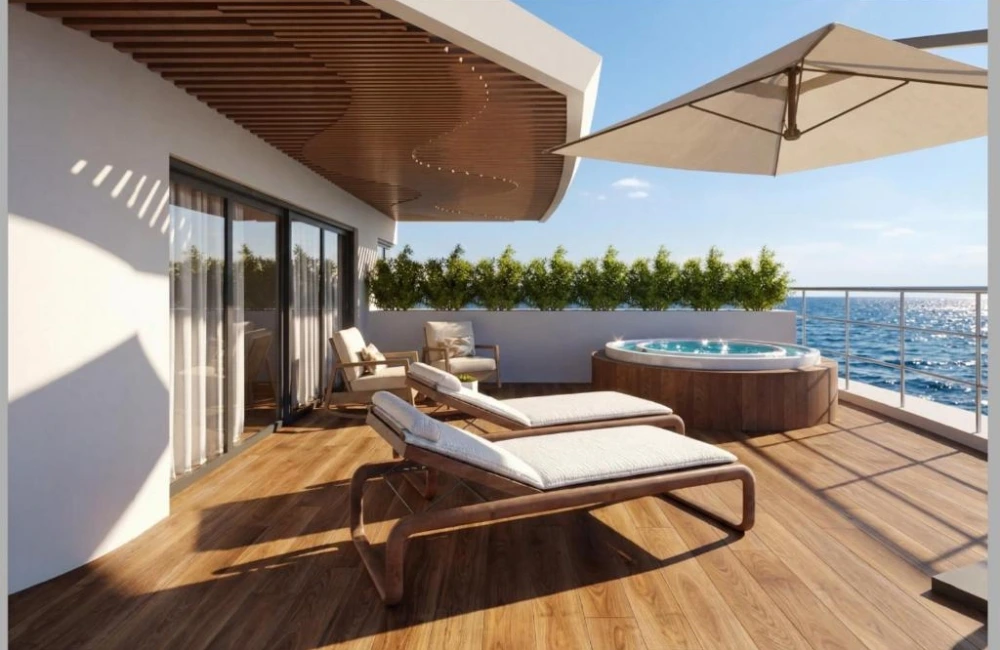 Private Sundeck