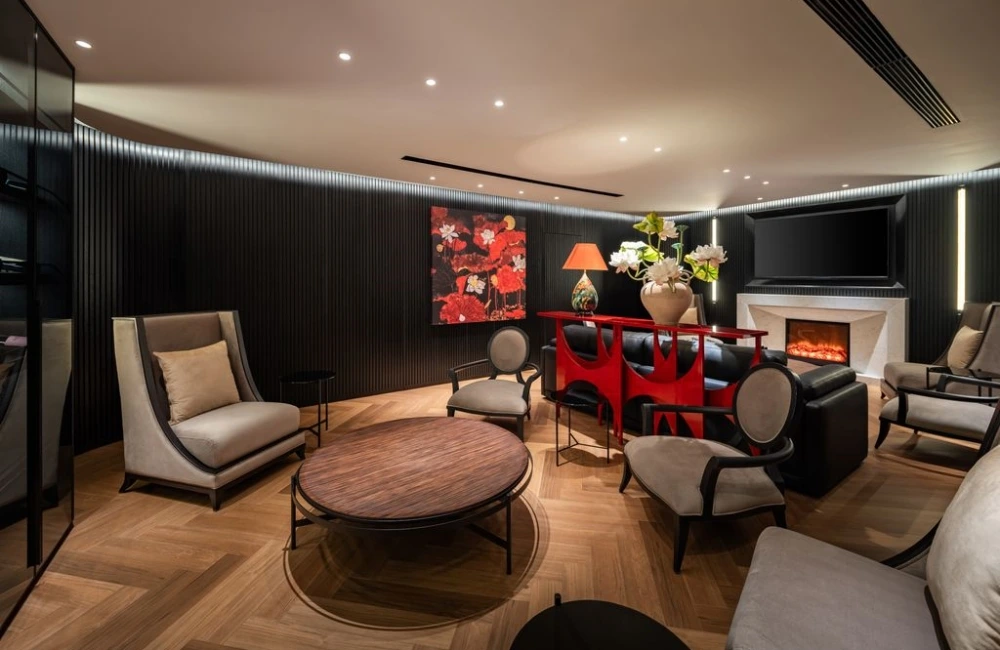Cigar Lounge