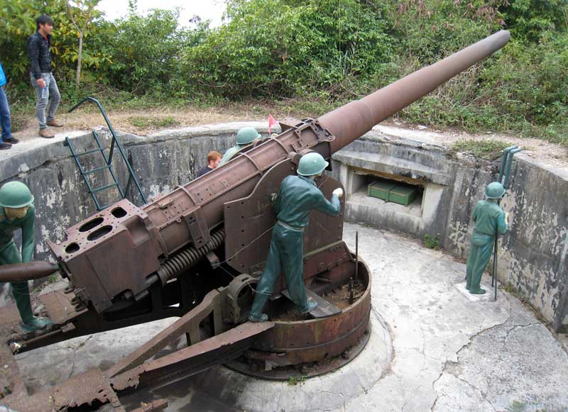 Cat ba cannon fort